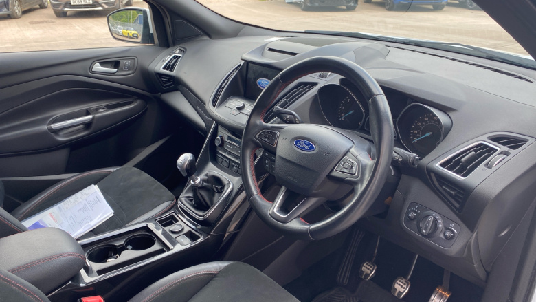 Ford Kuga 1.5 TDCi ST-Line 5dr 2WD Diesel Estate